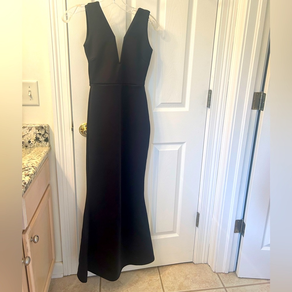 Missguided Black Sleeveless Maxi Dress